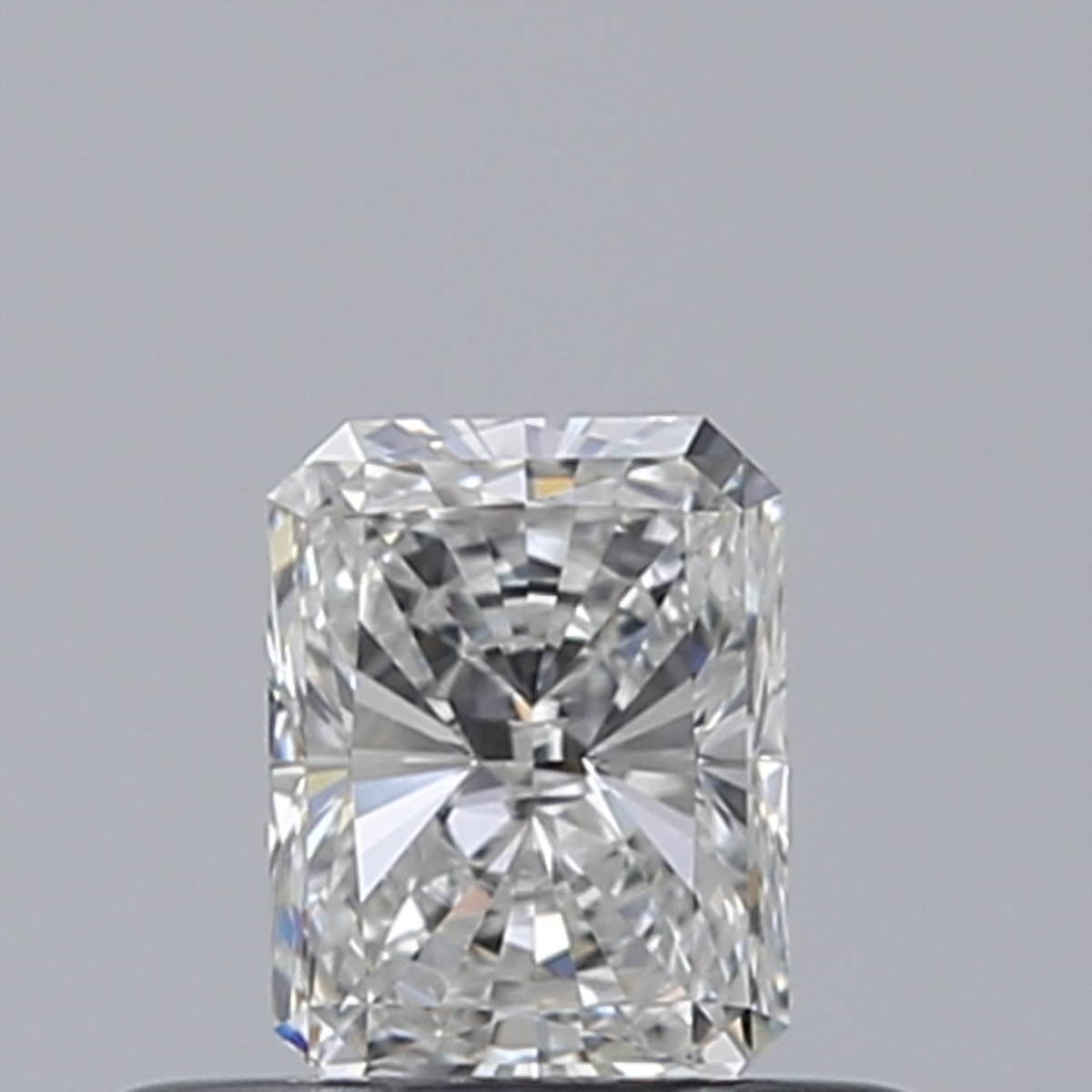 0.3 Carat Radiant Cut Natural Diamond