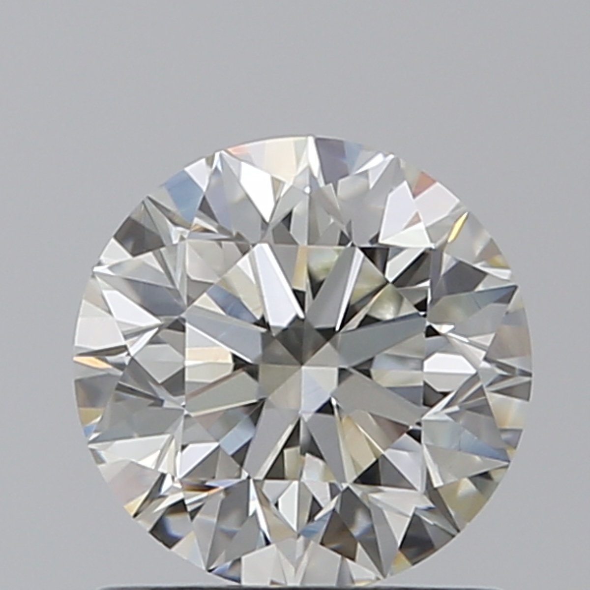 0.9 Carat Round Cut Natural Diamond