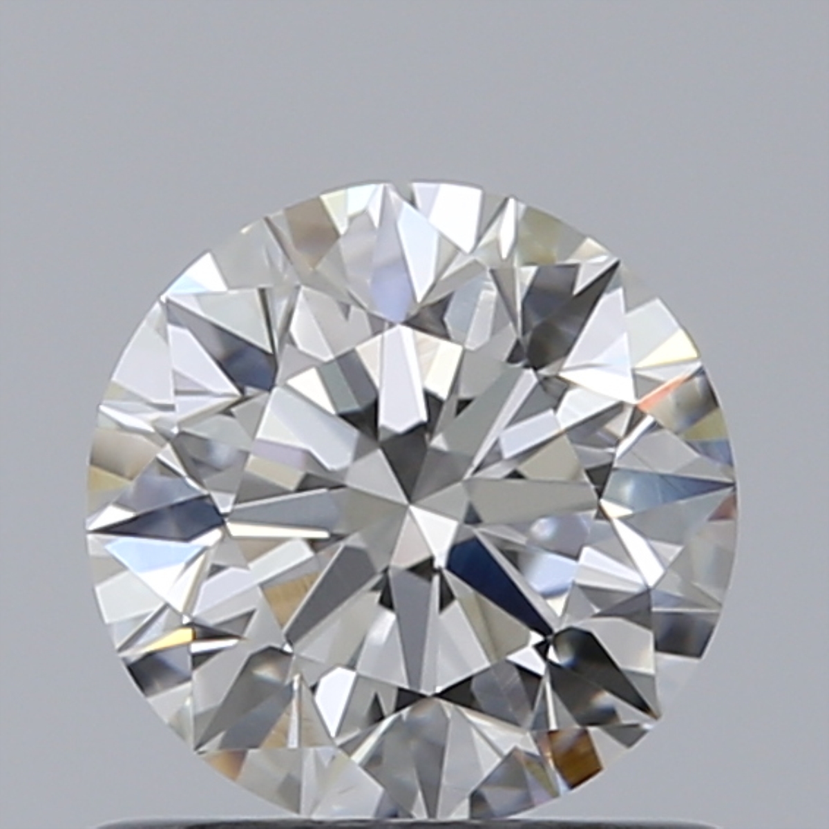 0.75 Carat Round Cut Natural Diamond