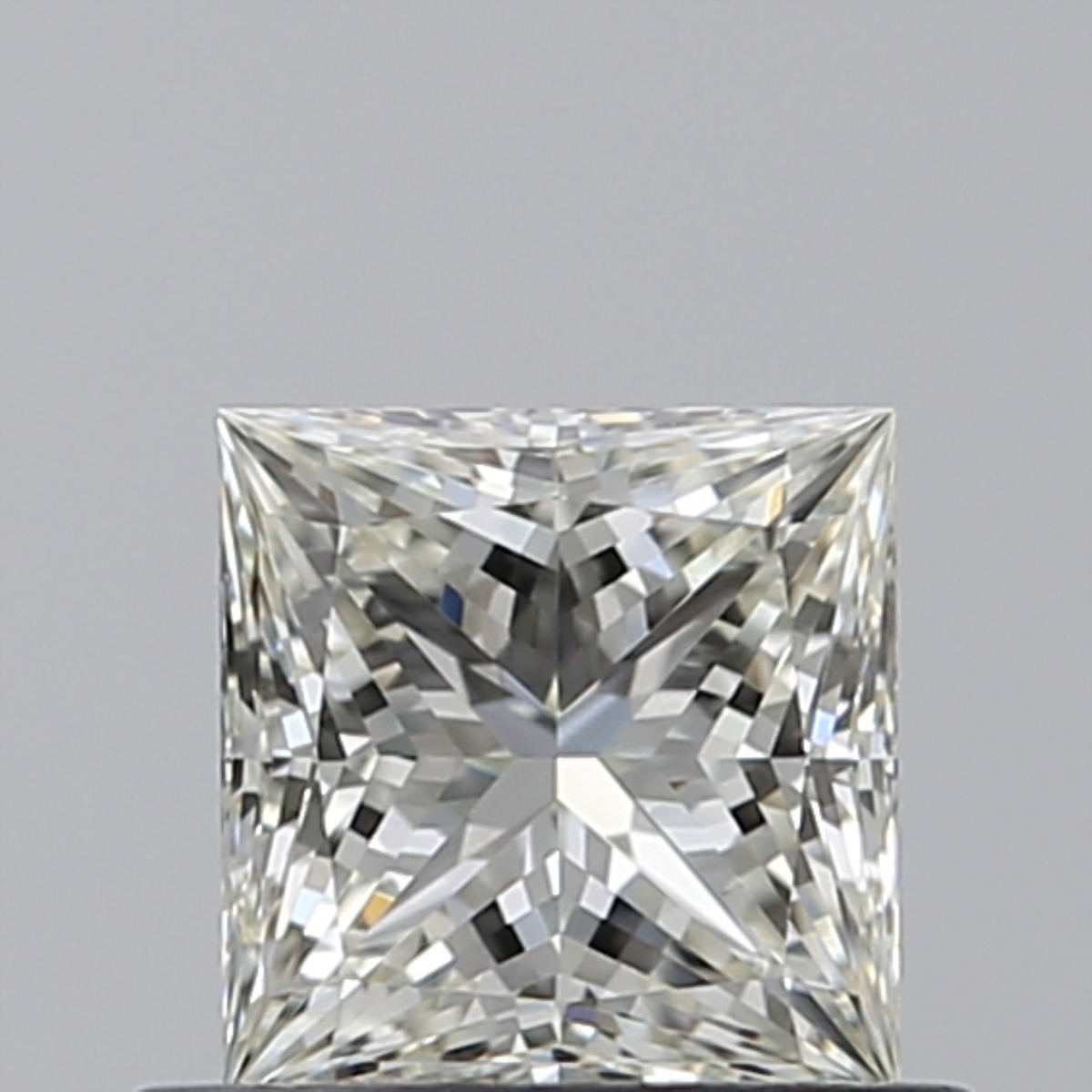 0.6 Carat Princess Cut Natural Diamond