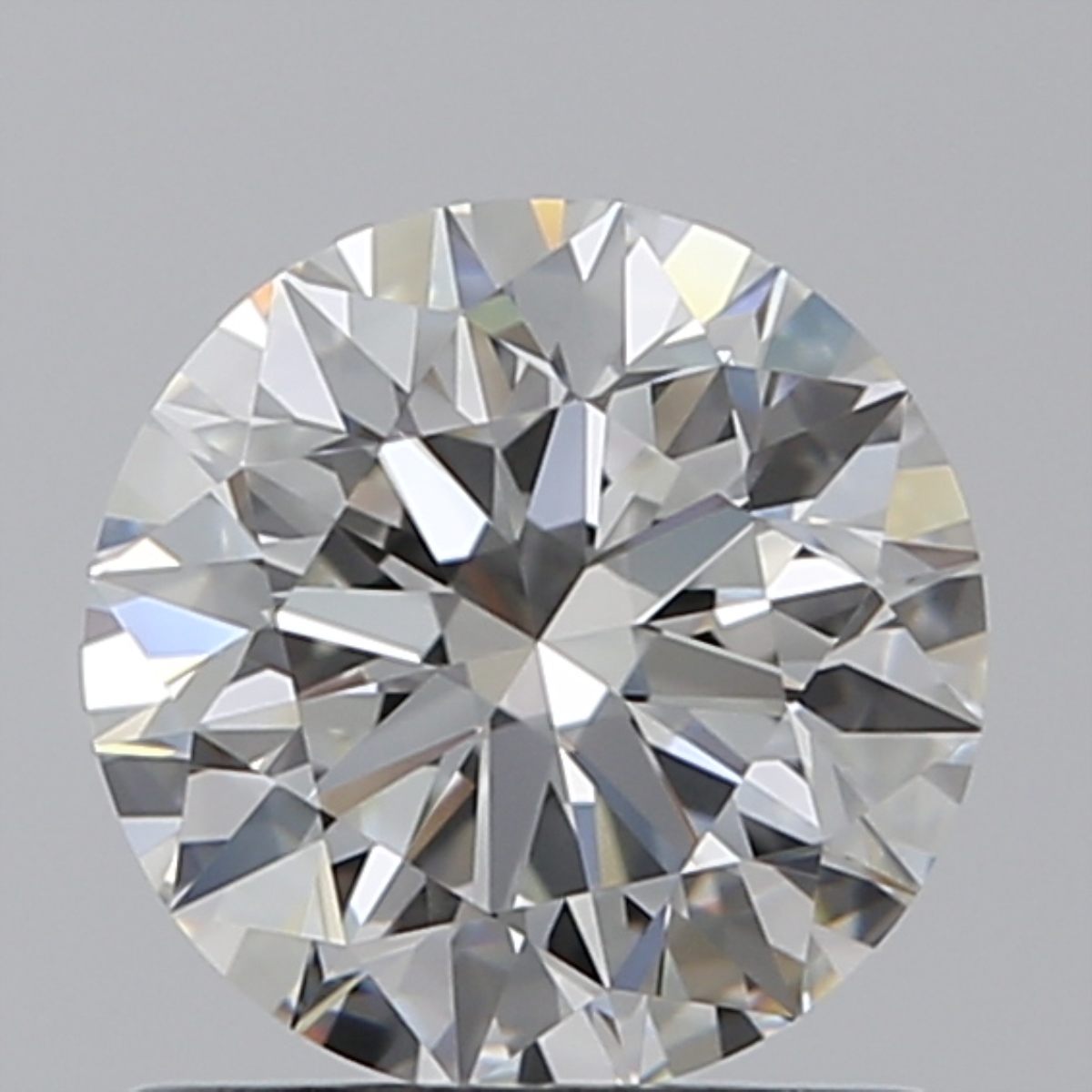 0.9 Carat Round Cut Natural Diamond