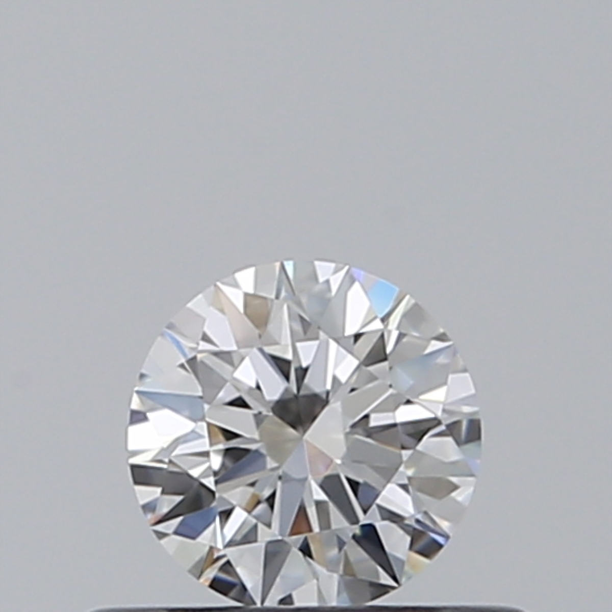 0.3 Carat Round Cut Natural Diamond