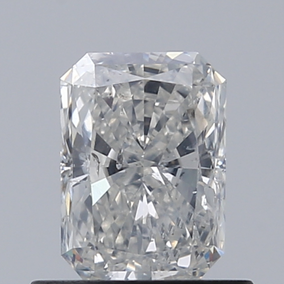 0.7 Carat Radiant Cut Natural Diamond