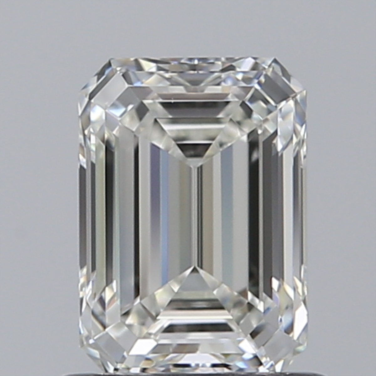 0.9 Carat Emerald Cut Natural Diamond