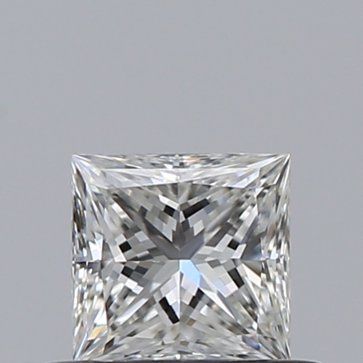 0.4 Carat Princess Cut Natural Diamond