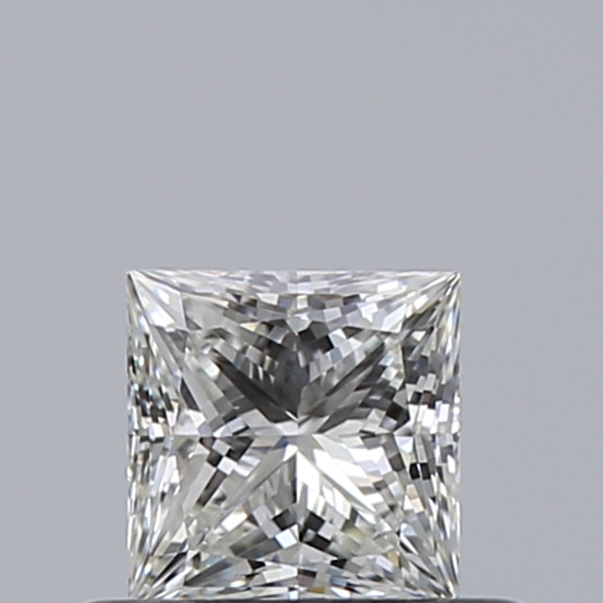 0.41 Carat Princess Cut Natural Diamond