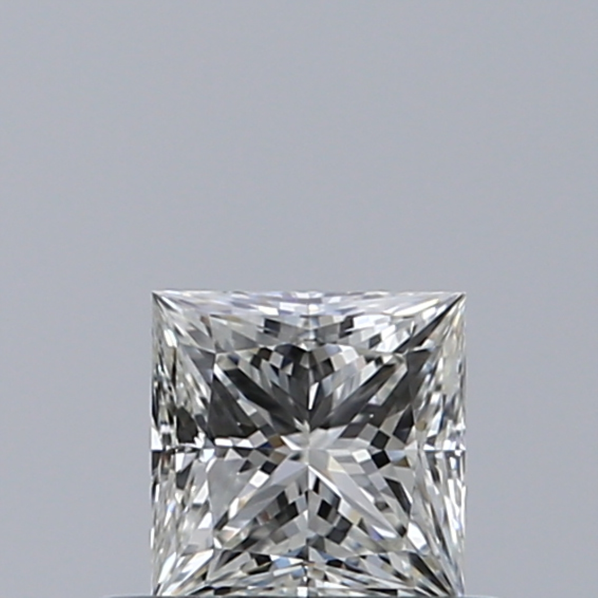 0.4 Carat Princess Cut Natural Diamond