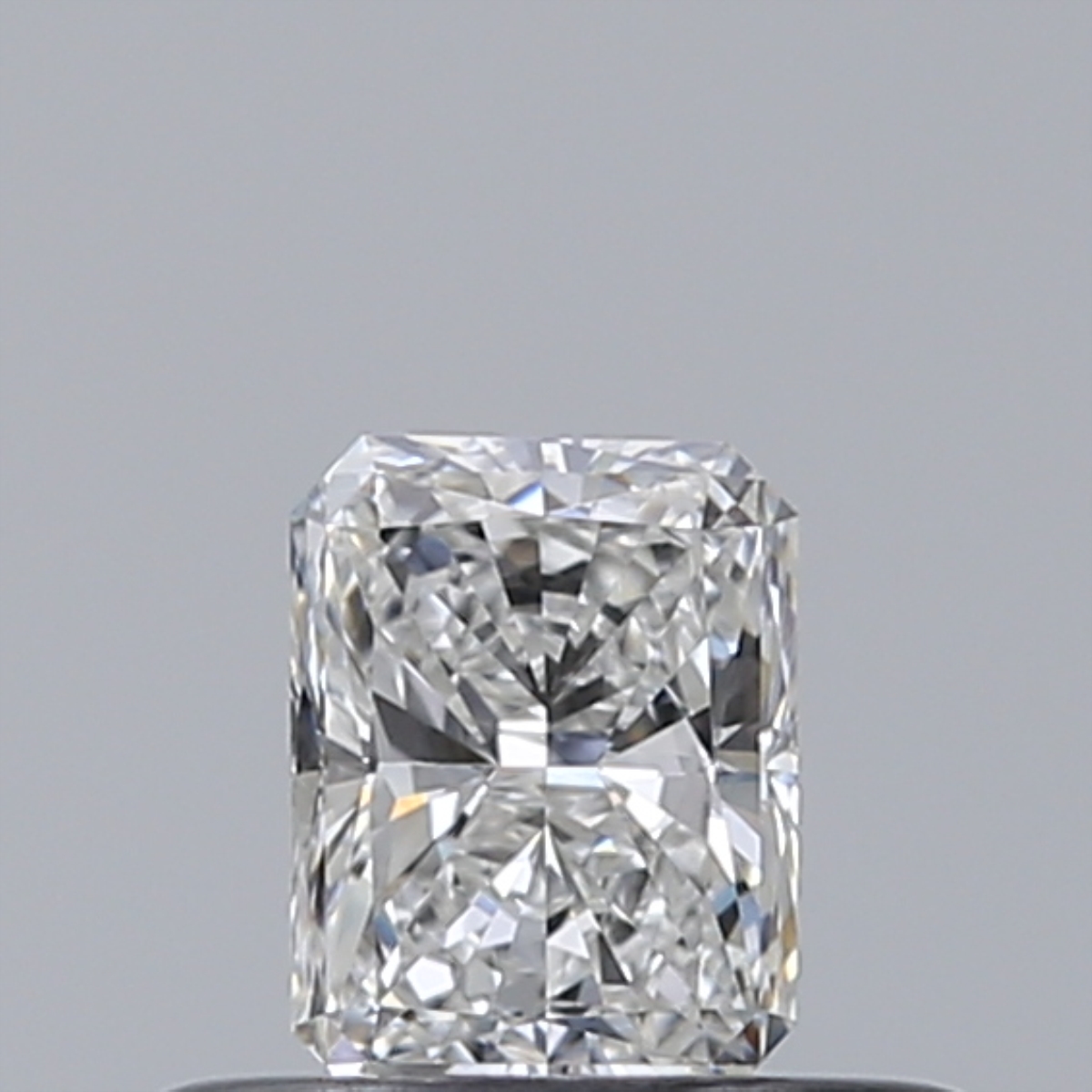 0.3 Carat Radiant Cut Natural Diamond