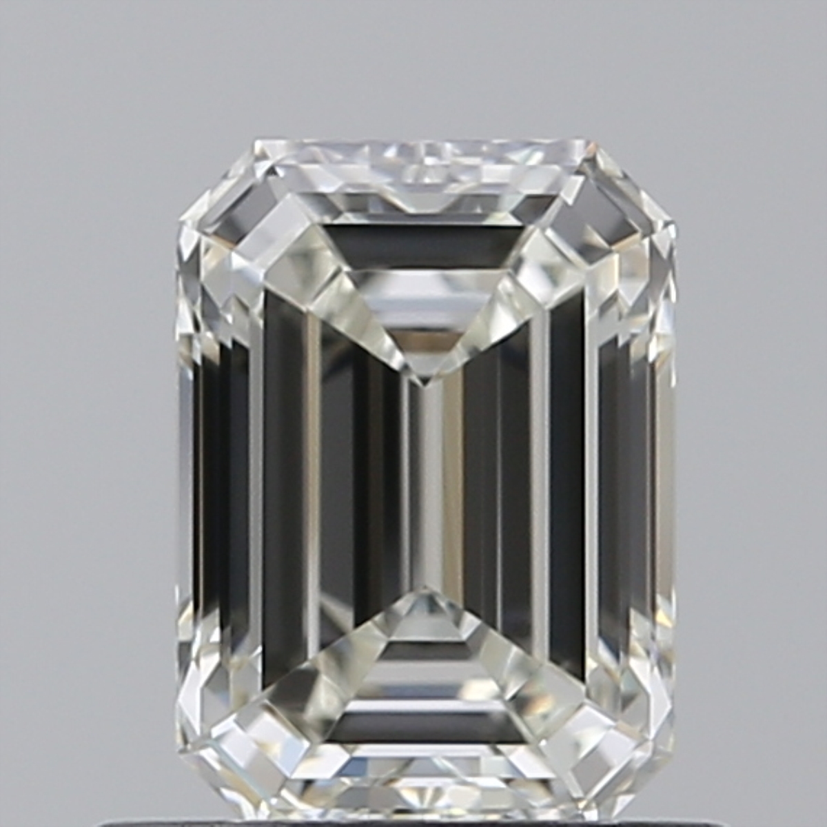 0.82 Carat Emerald Cut Natural Diamond