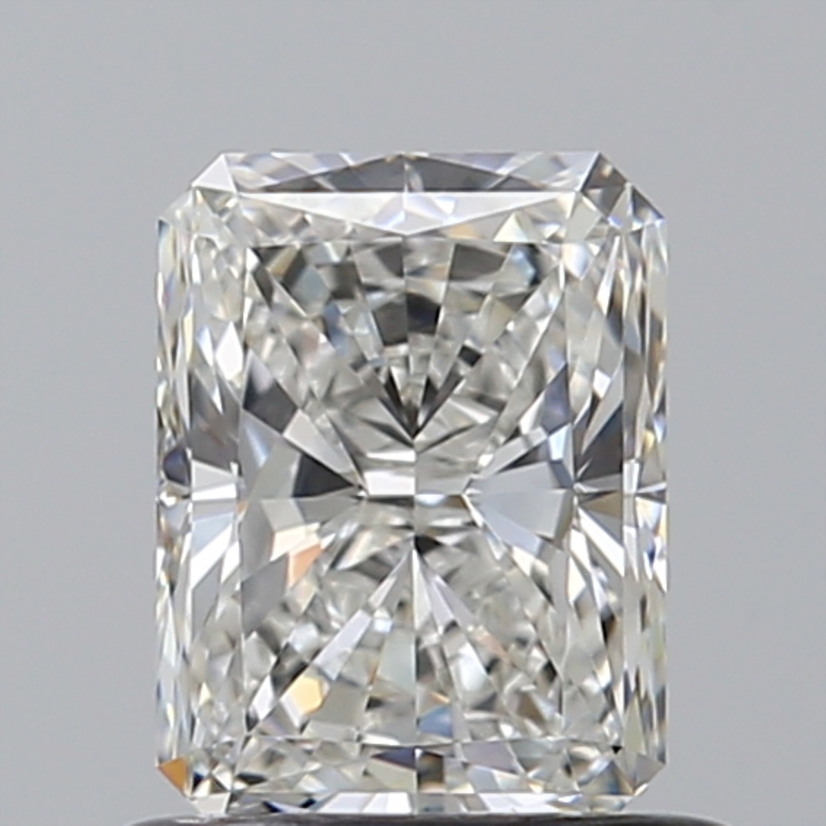 0.75 Carat Radiant Cut Natural Diamond