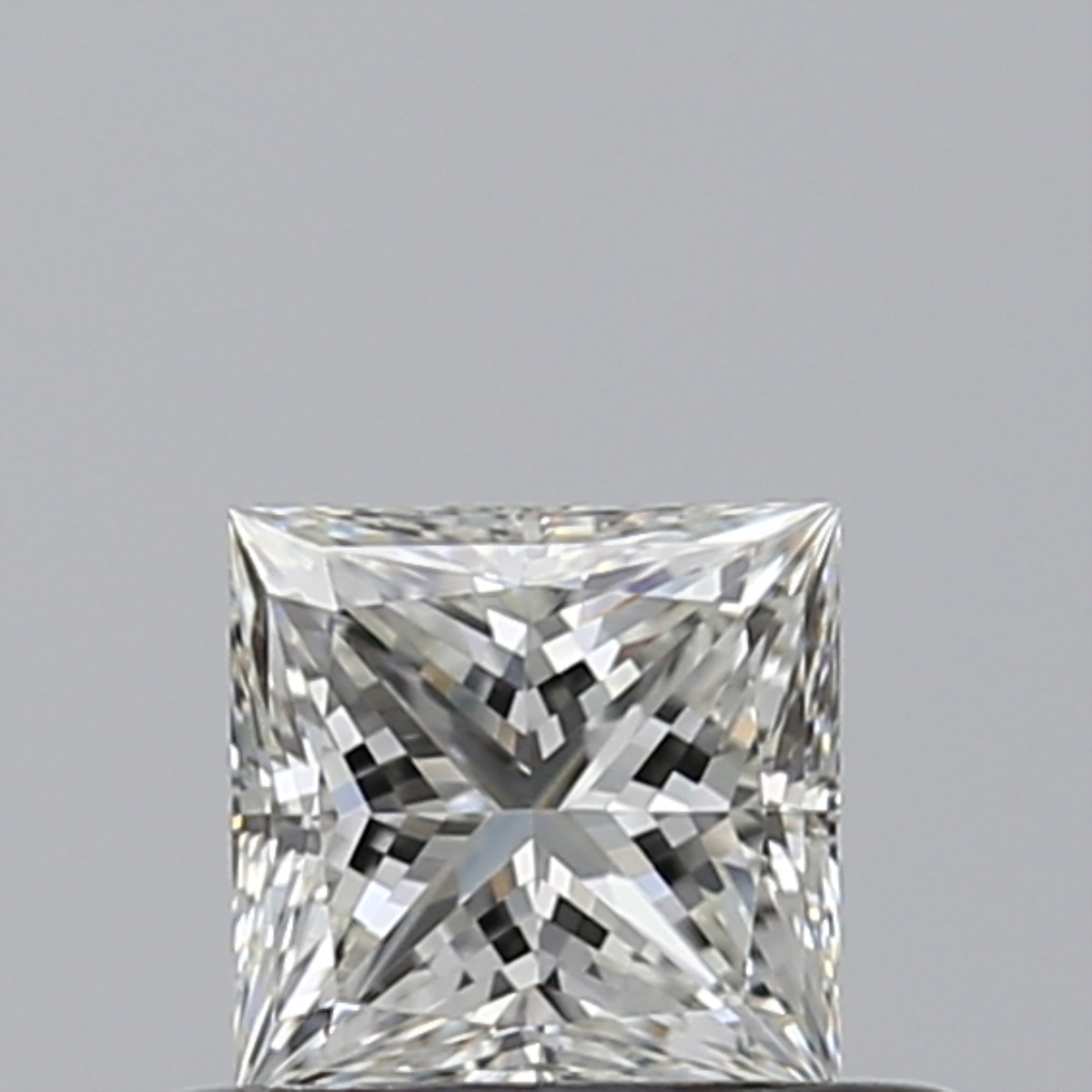 0.4 Carat Princess Cut Natural Diamond