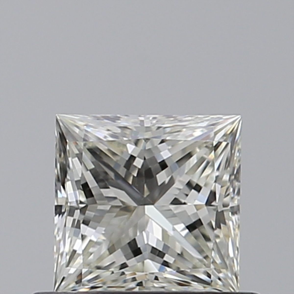 0.6 Carat Princess Cut Natural Diamond