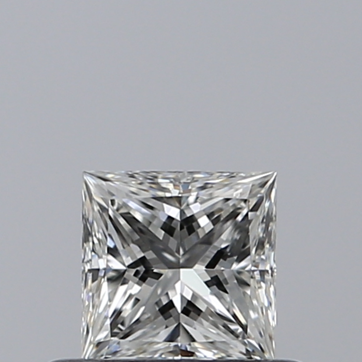 0.4 Carat Princess Cut Natural Diamond