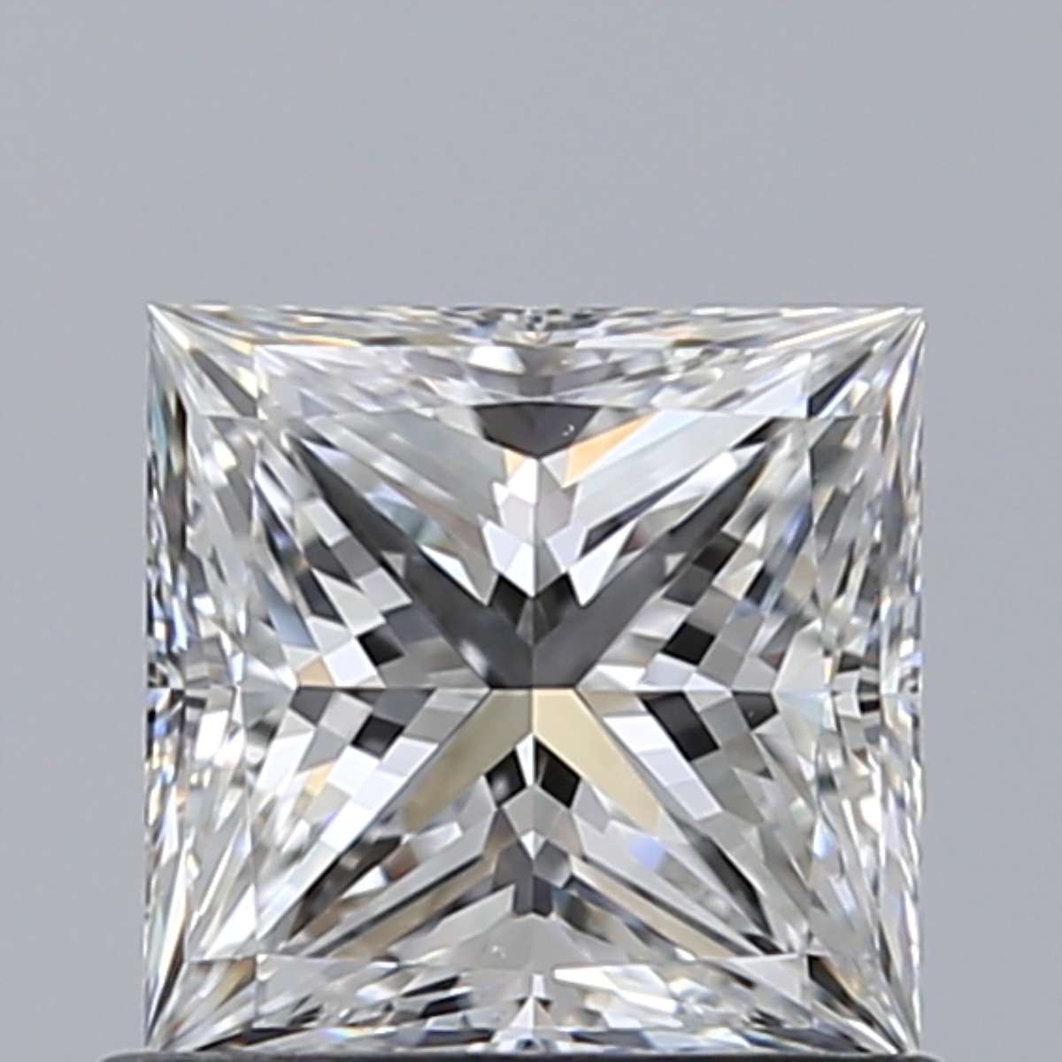 0.9 Carat Princess Cut Natural Diamond